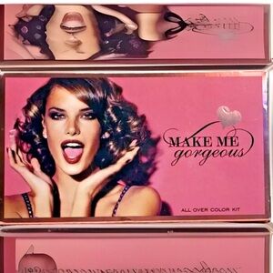 Sexy Naughty Little Things Ltd Ed Victoria's Secret MAKE ME GORGEOUS Makeup Kit